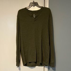 Long sleeve green shirt. Only worn once.